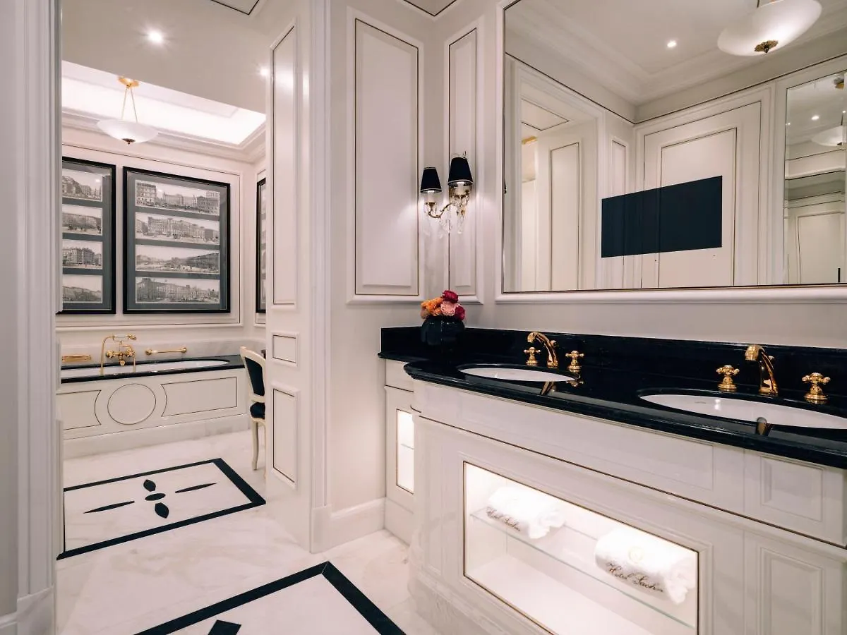 Hotel Sacher Wien  וינה