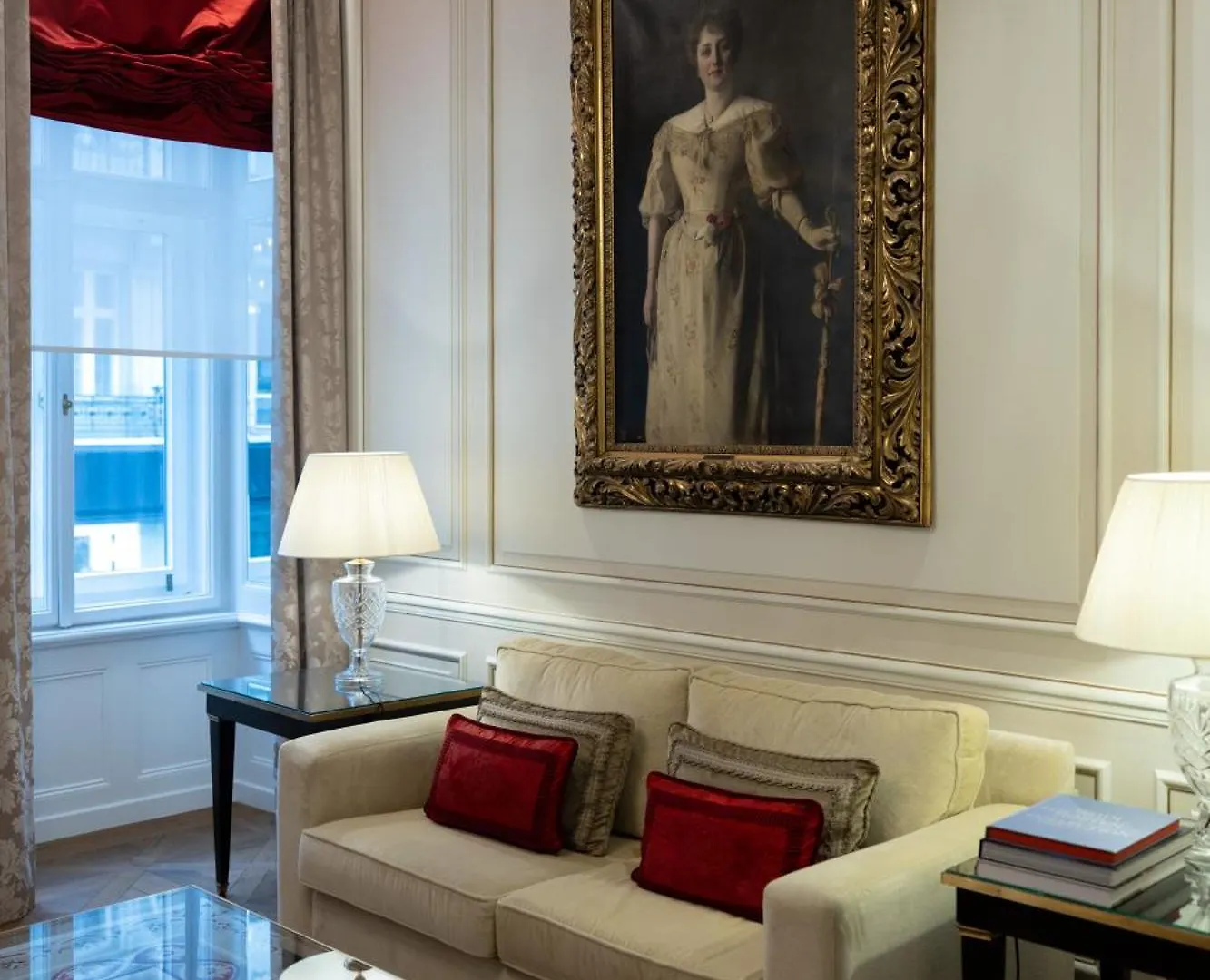 Hotel Sacher Wien 5*, וינה