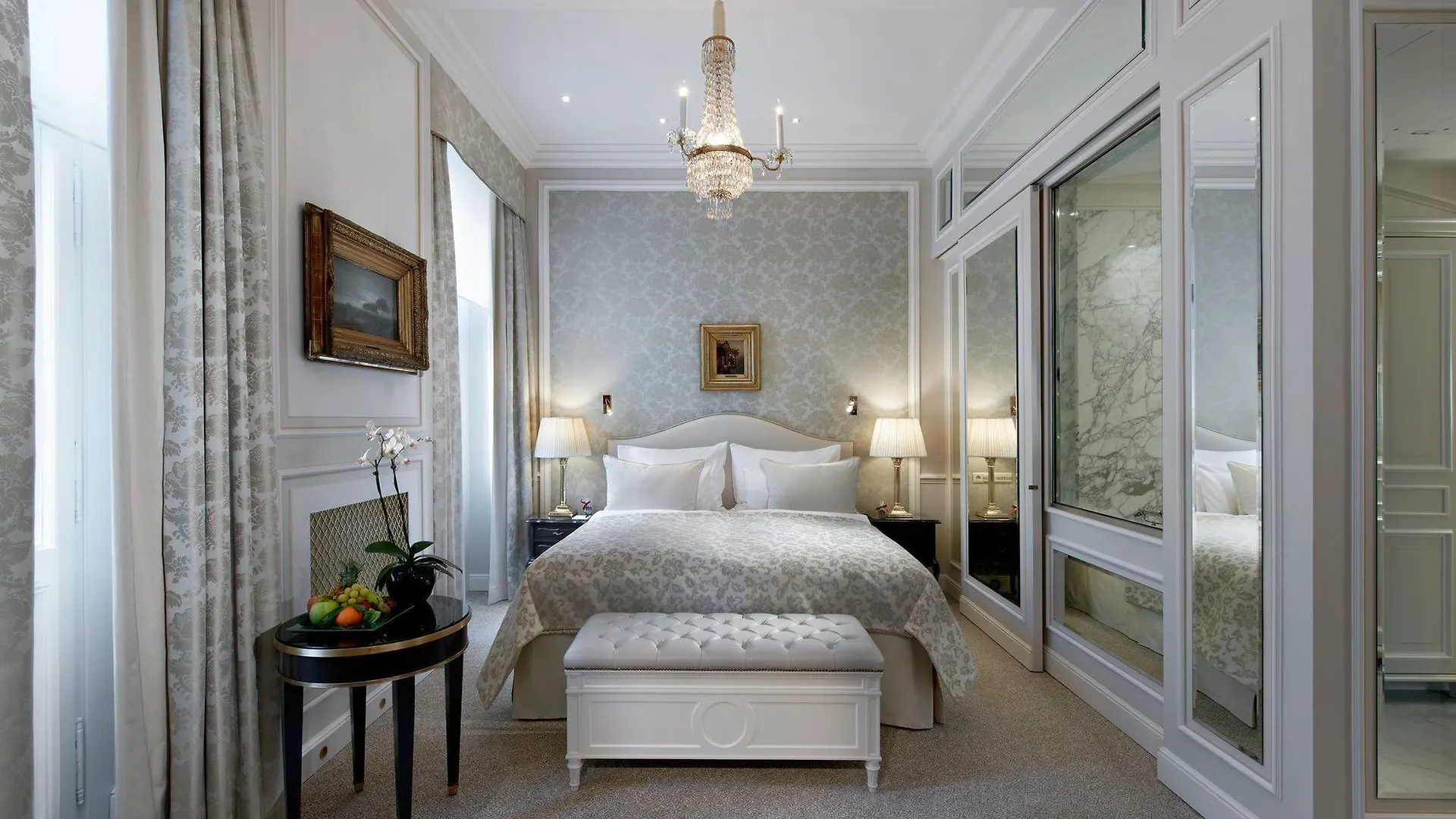 Hotel Sacher Wien 5*, וינה