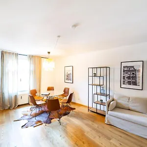 apartments-am-glockenspielplatz.graz-austria-hotels.com/
