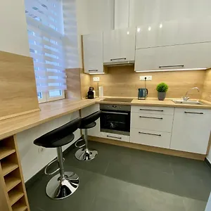 Sasfeszek Apartman Szeged
