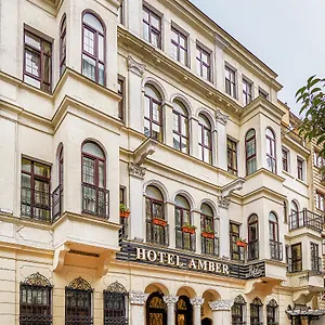 **** Hotel Amber & Turcia